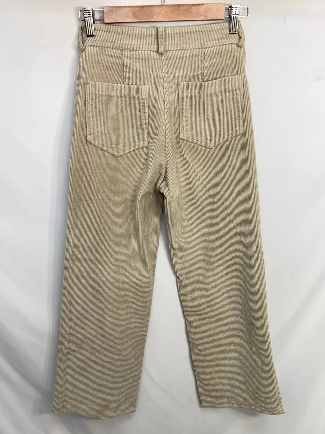 AZALEA.Pantalones pana beige culottes T.34
