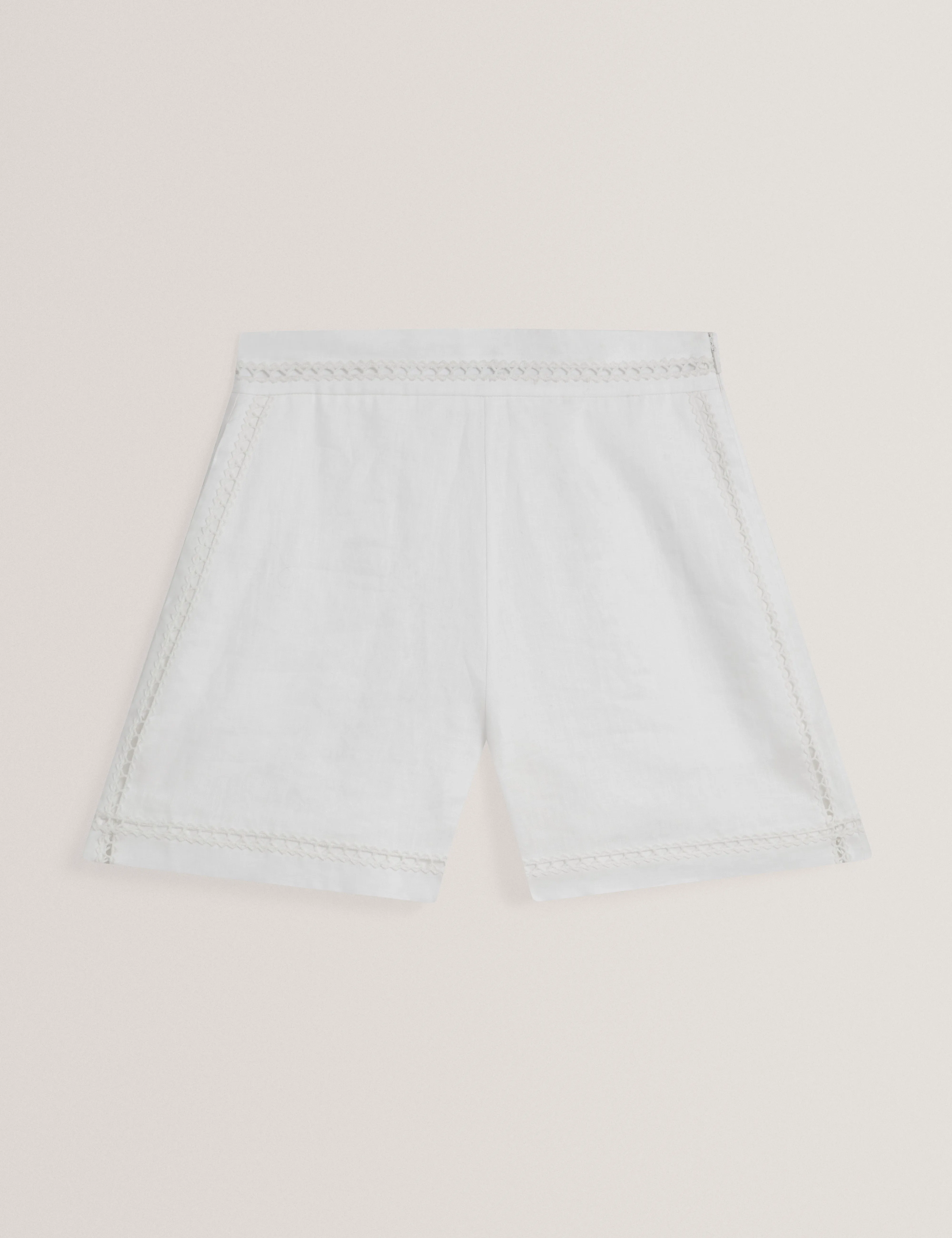 Buccia Trim Detail Linen Short White