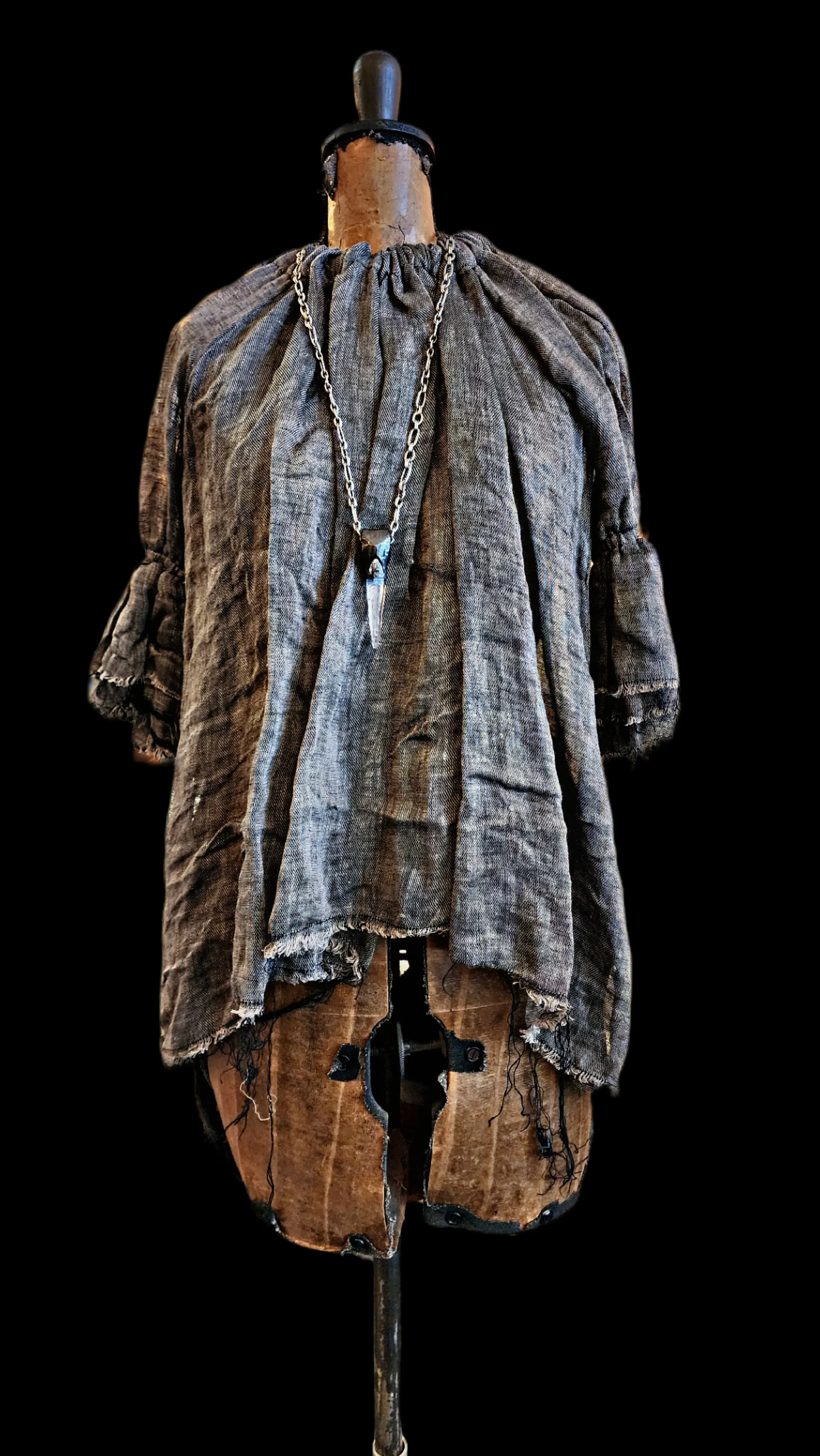 Button Back Blouse (Linen Gauze) - Grey