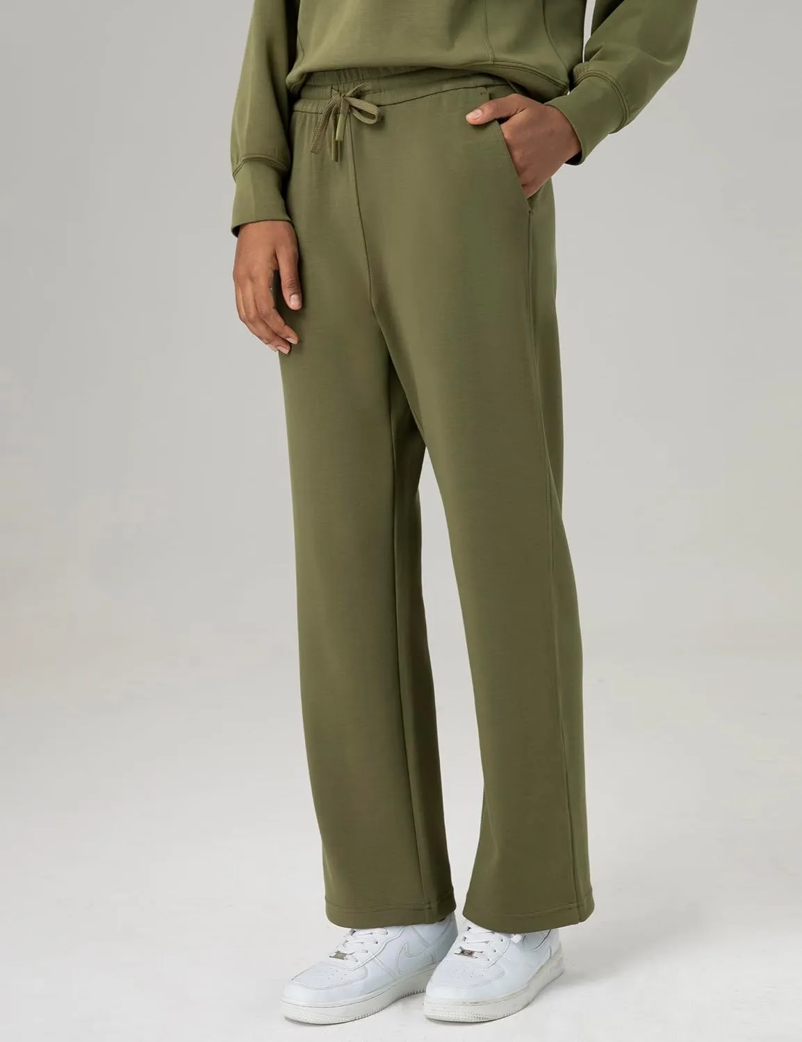 Colorfulkoala Women's High Waisted Soft Drawstring Modal Sweatpants Wide Leg Casual Lounge Pants with Pockets
