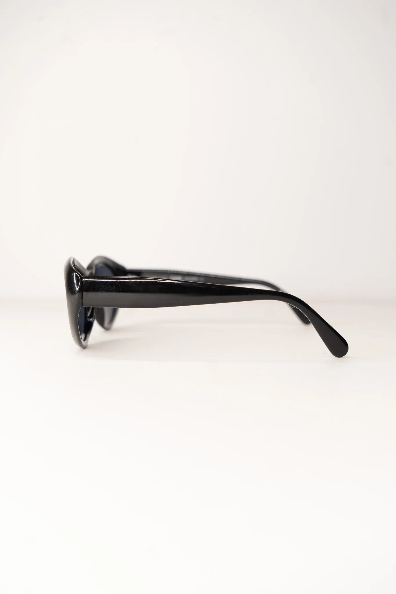 Gianfranco Ferre Eyes Cat Sunglasses