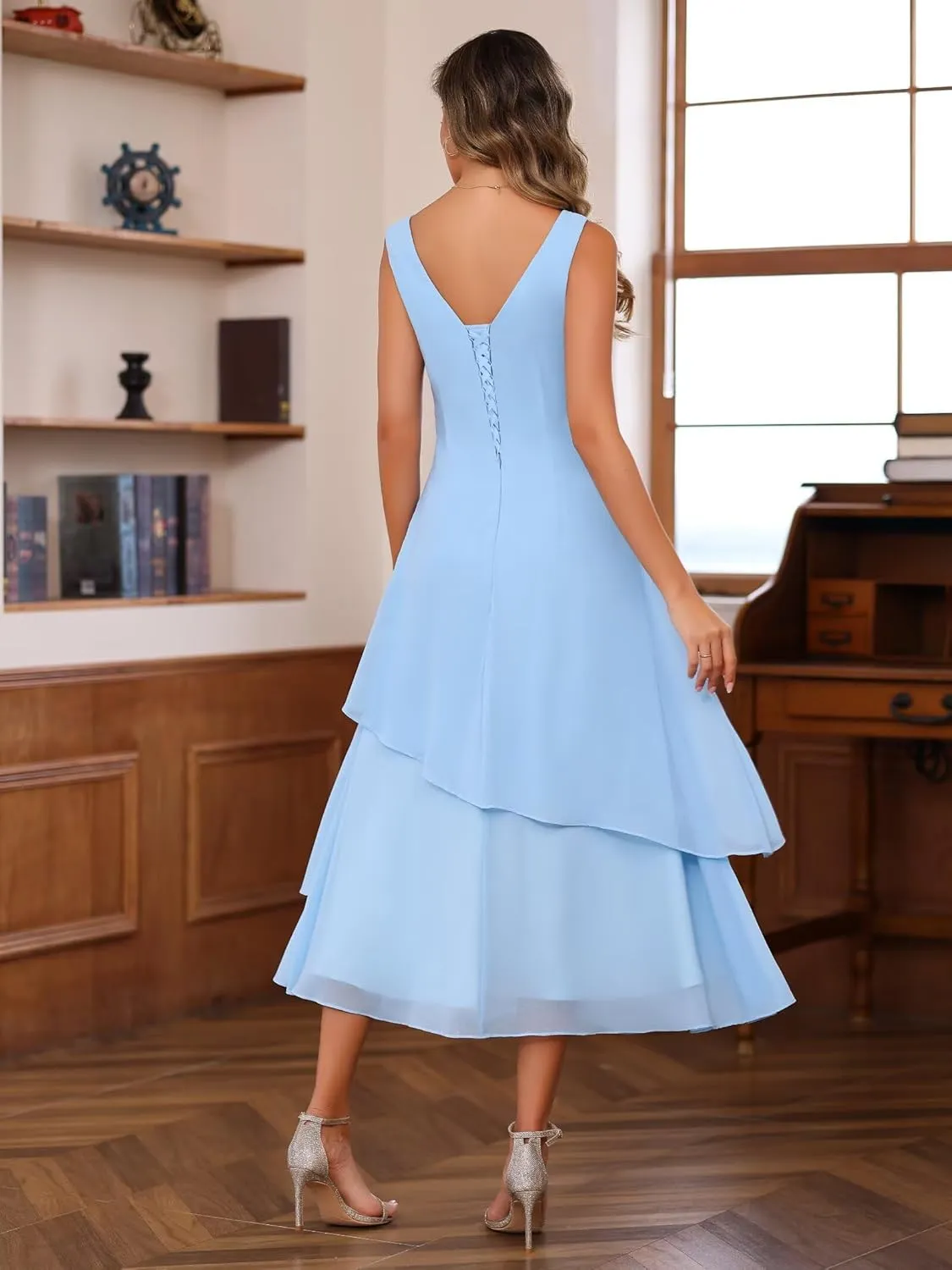 RSOETOO Women's Long Mother of The Bride Dresses for Wedding Chiffon V Neck Long Sleeve Formal Evening Dress RO005