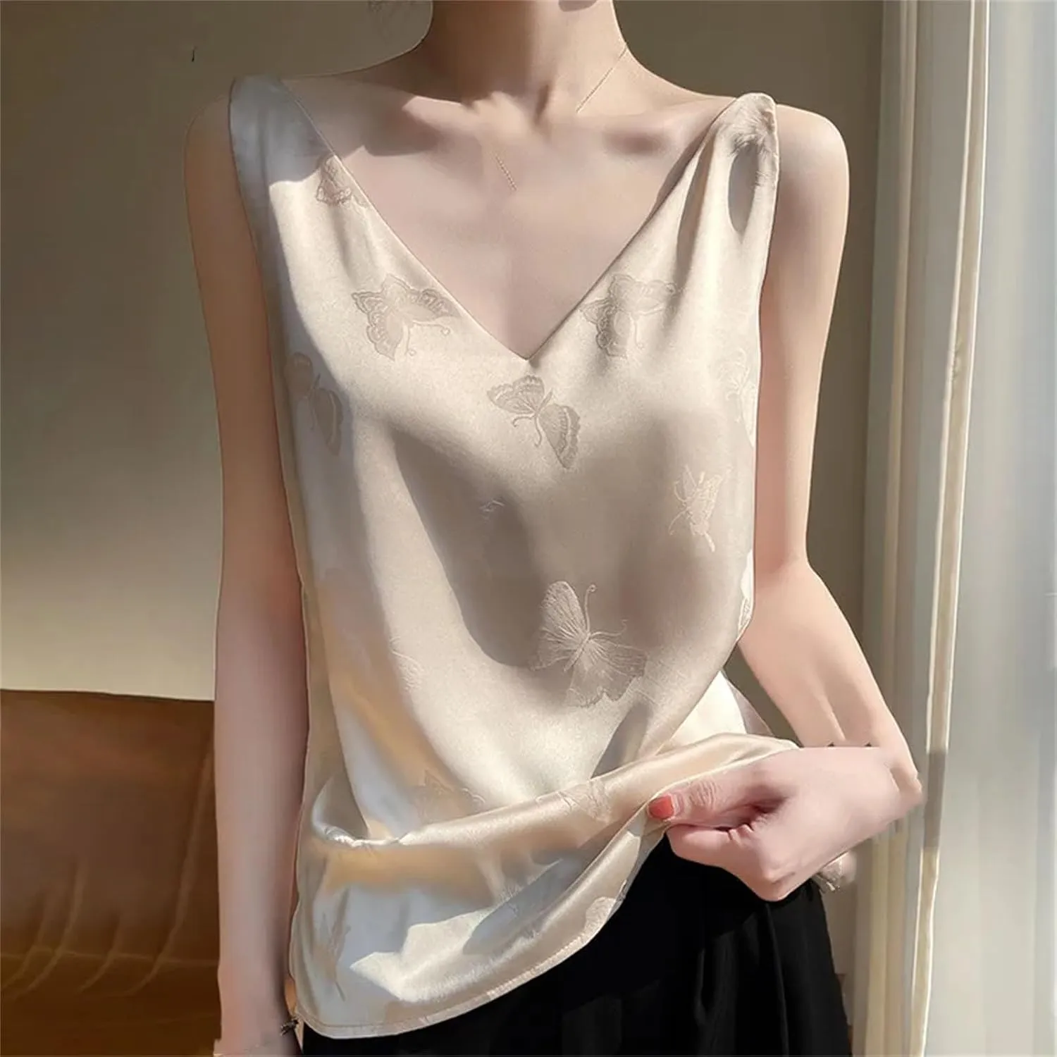 Women's Summer V-Neck Camisole Sleeveless Thin Vest Satin Tops Inside Bottoming Shirt
