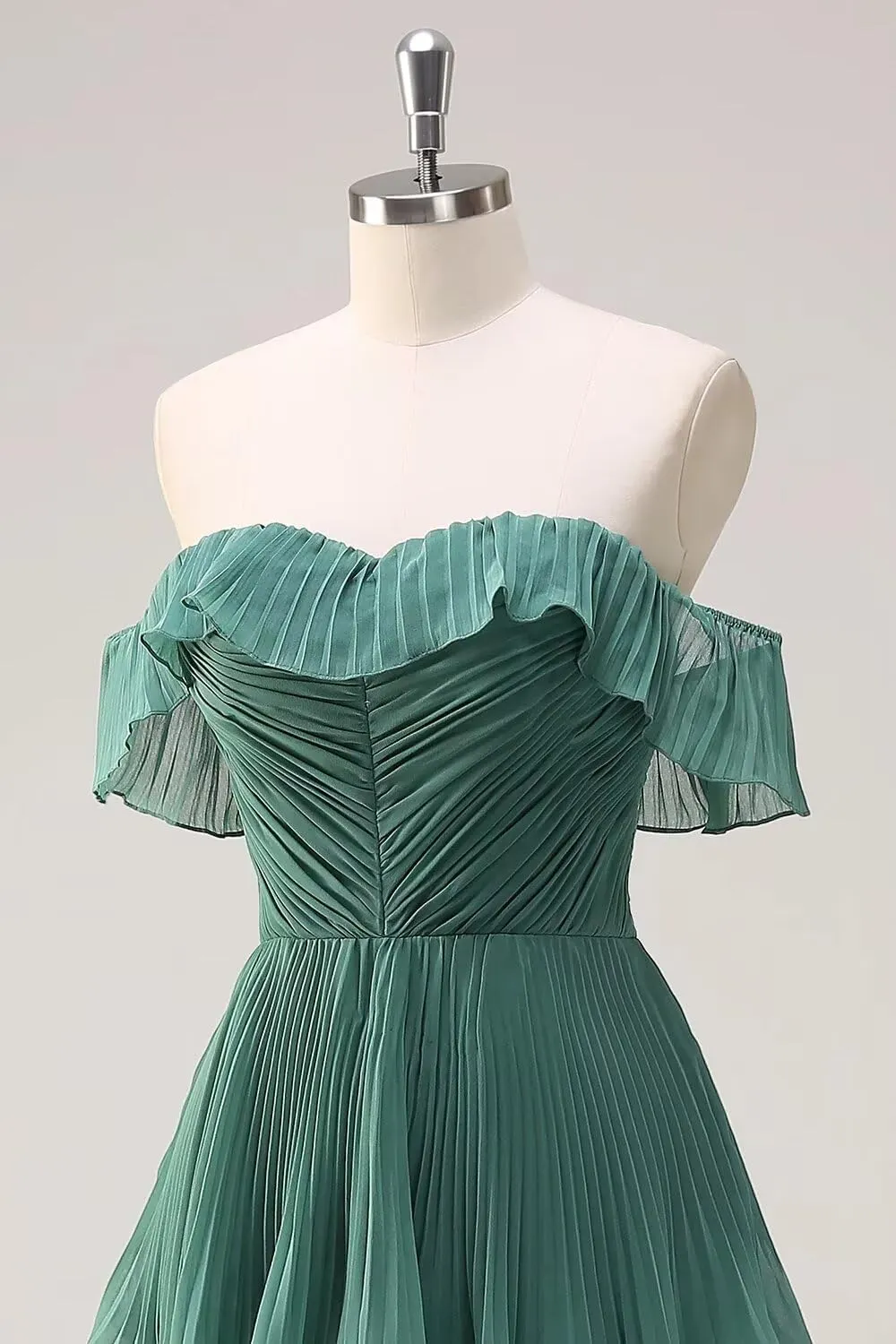 Women's Tiered Bridesmaid Dresses for Wedding Off Shoulder Chiffon Ruffles Long Formal Evening Gowns